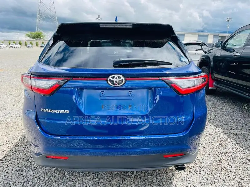 Toyota Harrier 2019 Blue