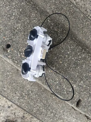 AC Controller Hilux Vigo.