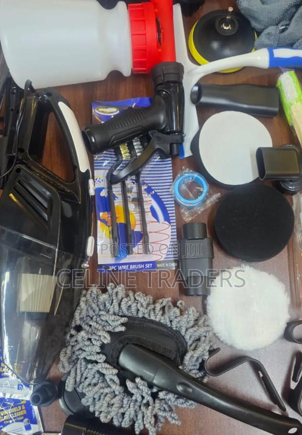 Brushes With Vacuum Cleaner - main view