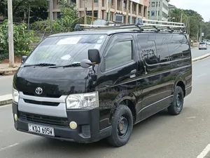 Toyota HiAce 2015 Black