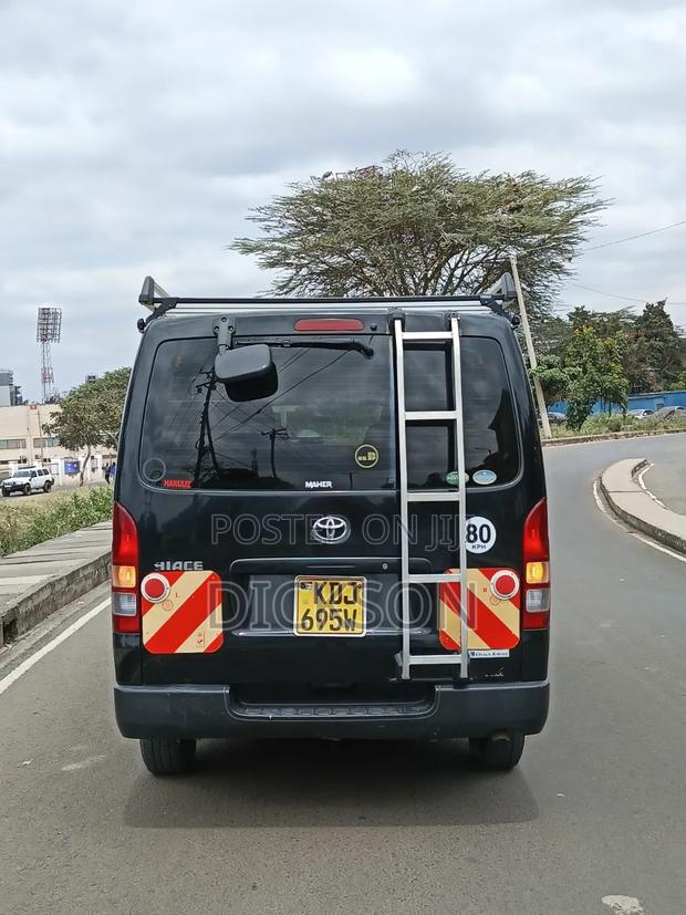Toyota HiAce 2015 Black - thumbnail 5