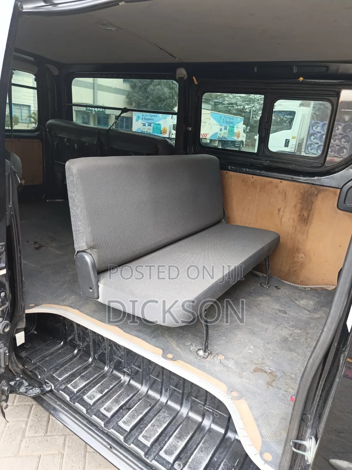 Toyota HiAce 2015 Black