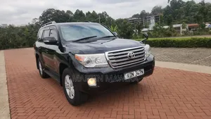 Toyota Land Cruiser Prado 2014