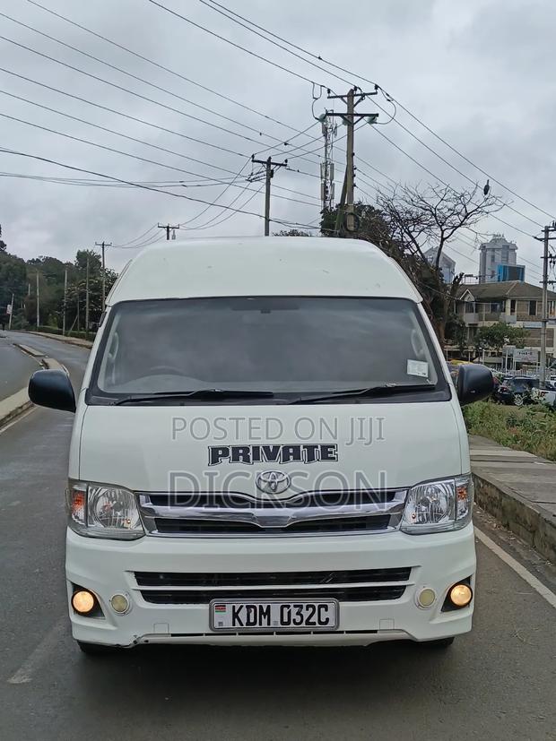 Toyota HiAce 2015 White - thumbnail 3