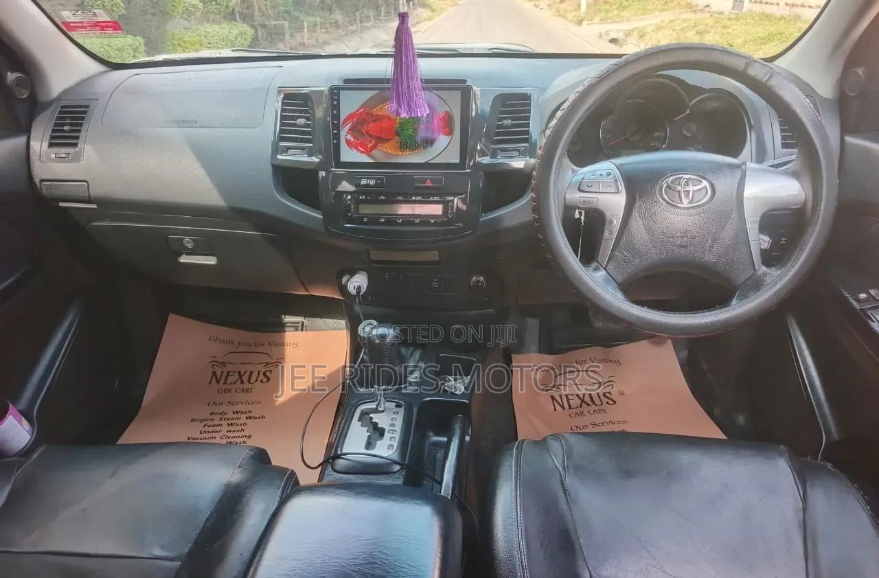 Toyota Fortuner 2015 Gray