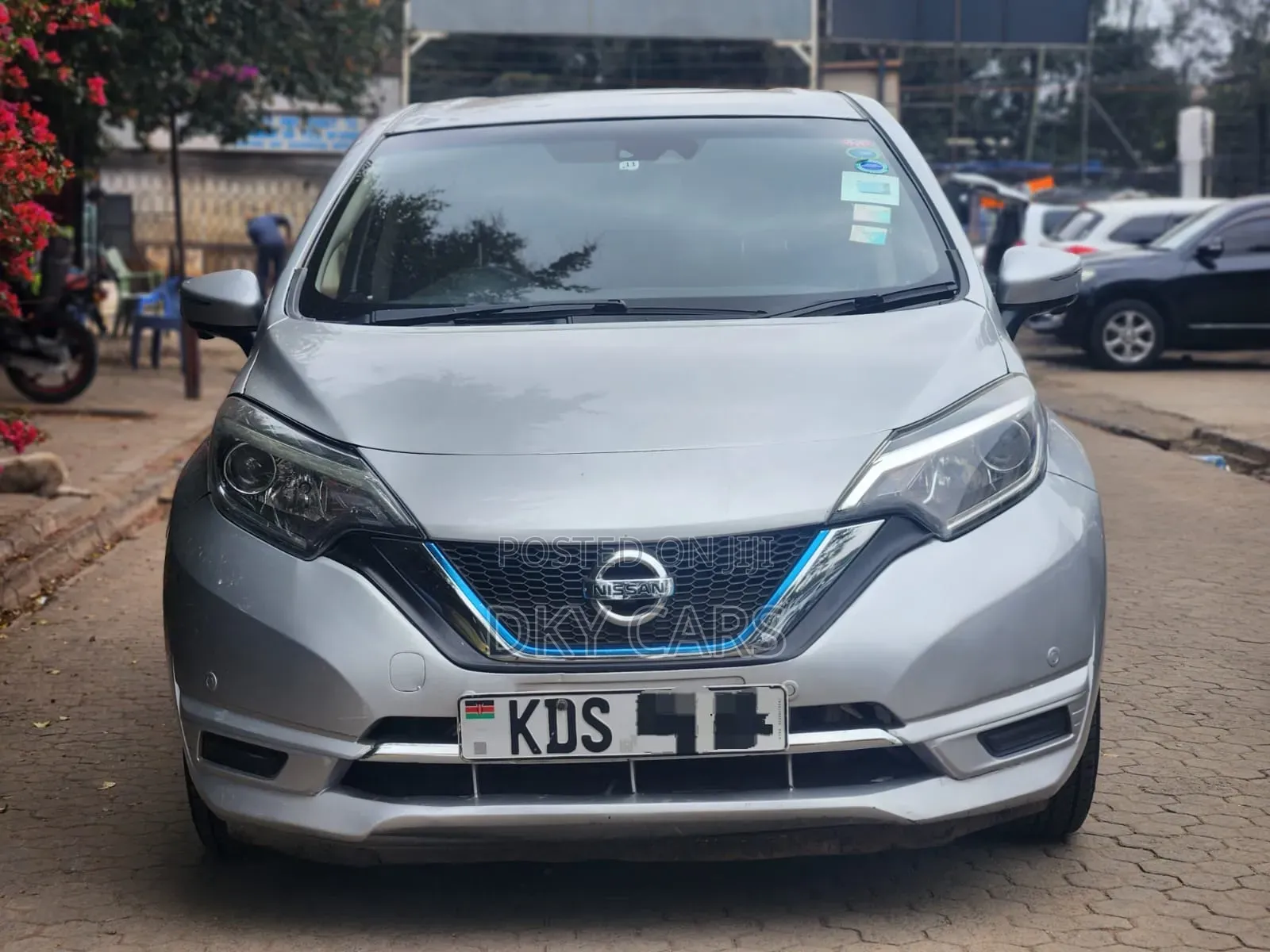 Nissan Note 2017 Silver