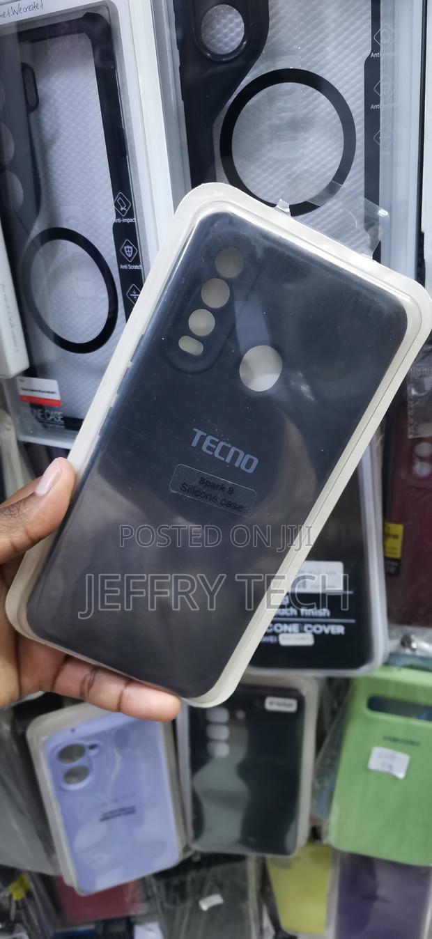 Tecno Spark 8 Silicone Case Features Precise Cutouts - thumbnail 2