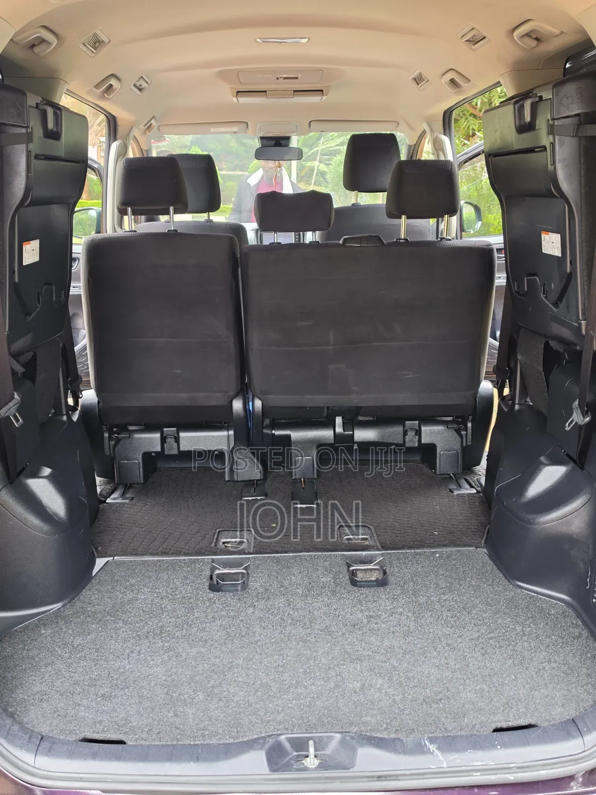Toyota Noah 2018 Burgundy