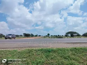 Imbirikani, Loitoktok, Kajiado South Plots/Lands
