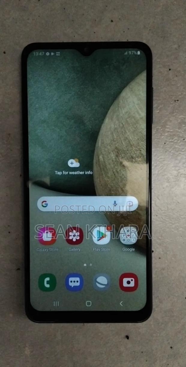 Samsung Galaxy A12 - main view