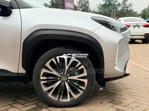 Toyota Yaris 2020 Silver