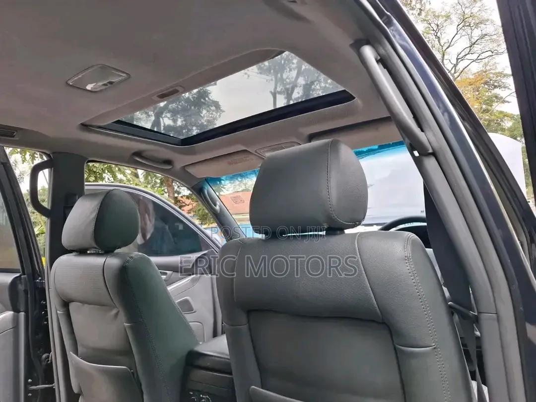 Toyota Land Cruiser Prado 2005 Blue