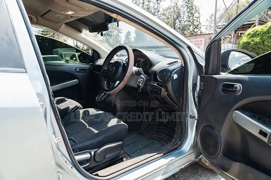 Mazda Demio 2012 Blue