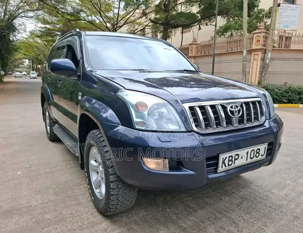 Toyota Land Cruiser Prado 2005 Blue