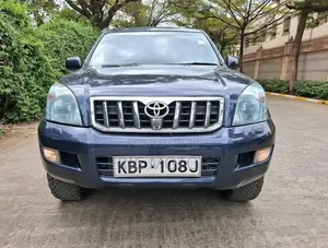 Toyota Land Cruiser Prado 2005 Blue