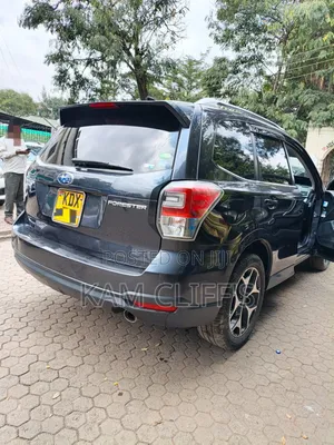 Subaru Forester 2018 Gray