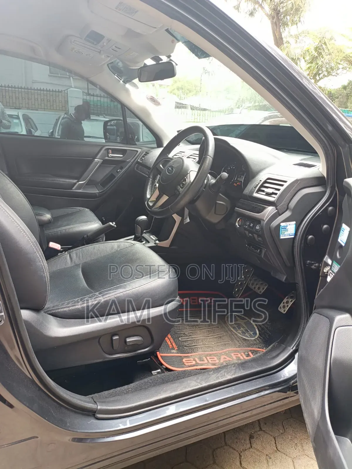Subaru Forester 2018 Gray