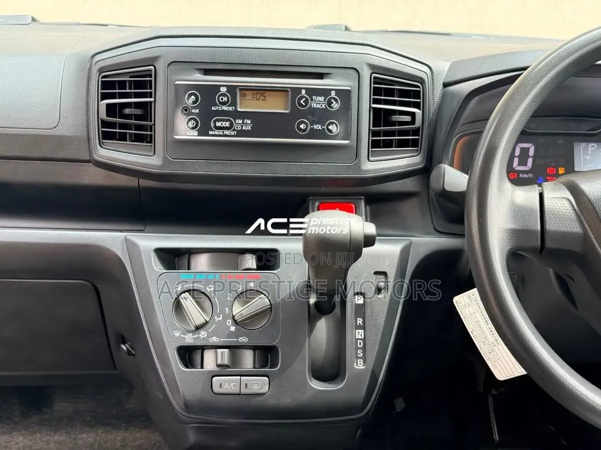 Daihatsu Mira 2019 Silver