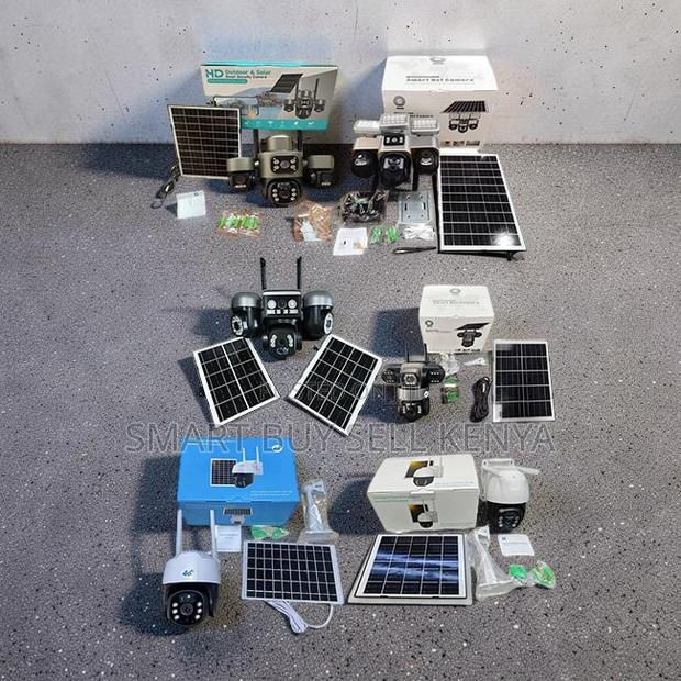 Rotating 4G PTZ Dual Triple Four Lens Solar Cameras Wholesale