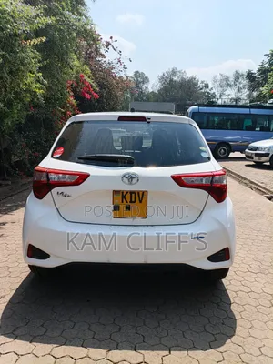 Toyota Vitz 2018 White