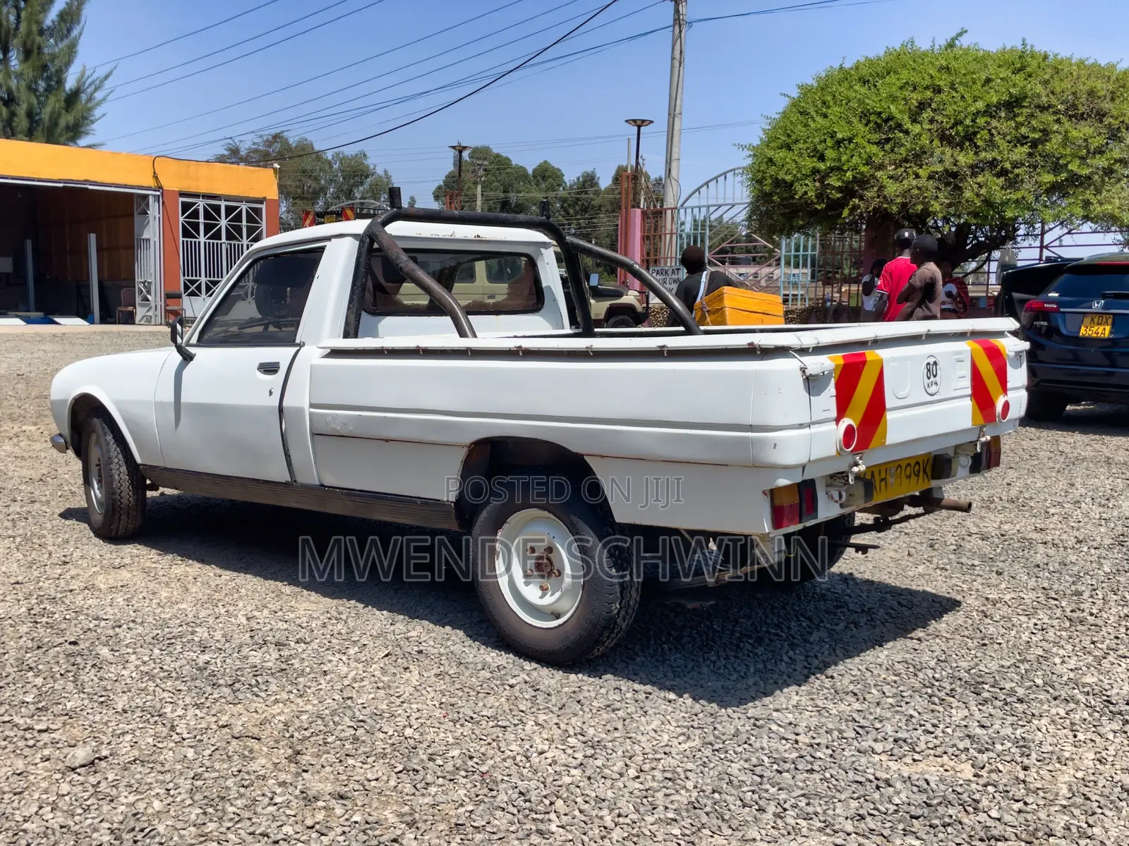 Peugeot 504 1986 White