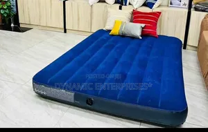 INTEX INFLATABLE MATTRESS With Free Electric Pump 5*6