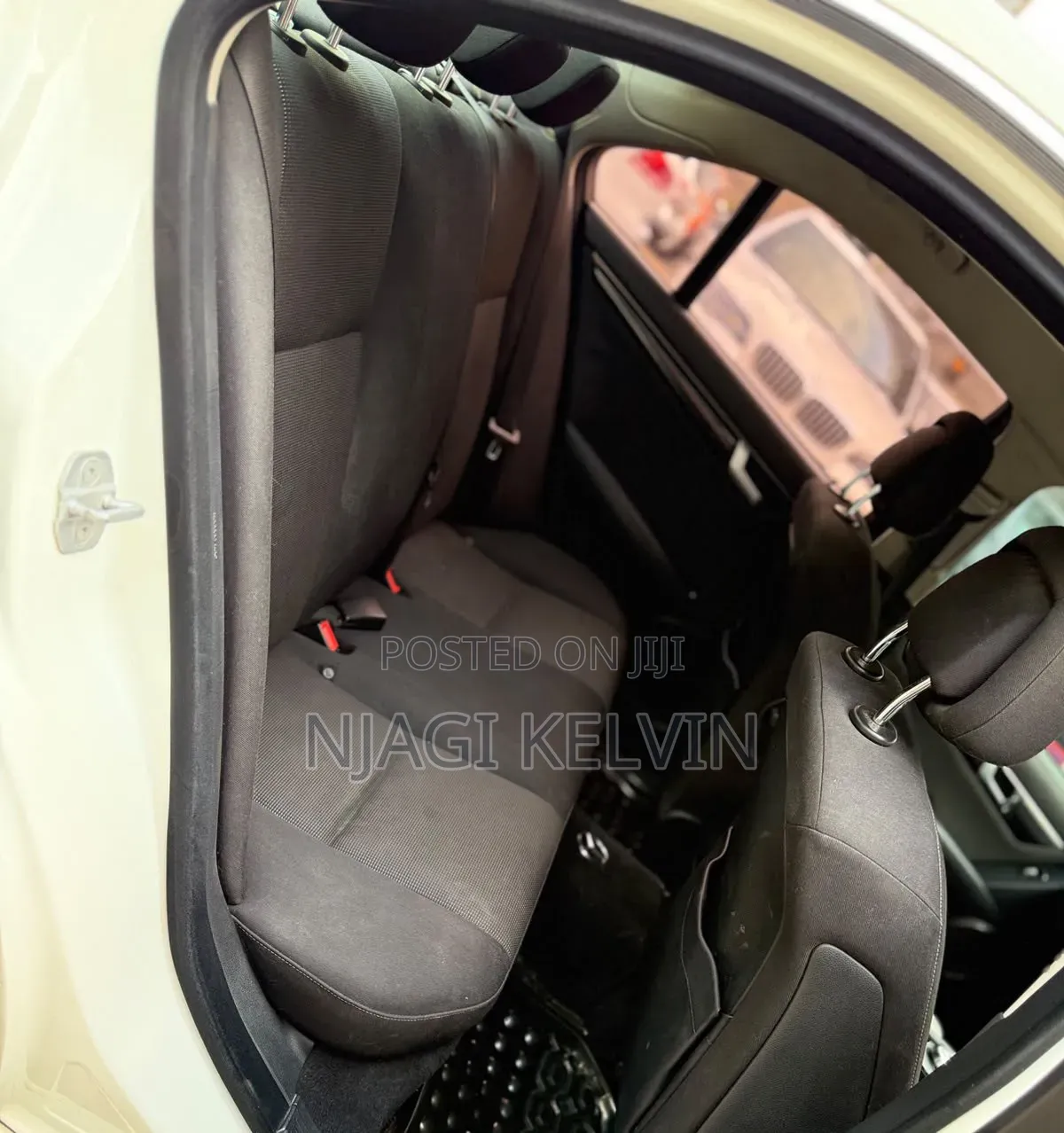 Mercedes-Benz C200 2012 White