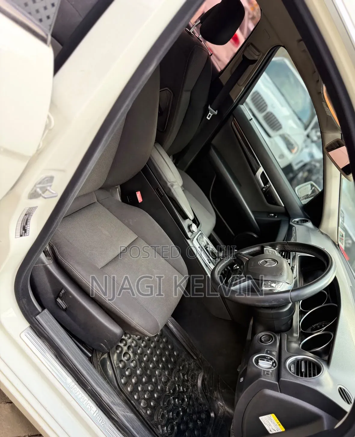Mercedes-Benz C200 2012 White