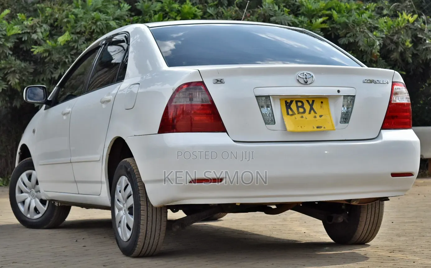 Toyota Corolla 2006 White