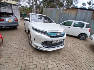 Toyota Harrier 2017 White