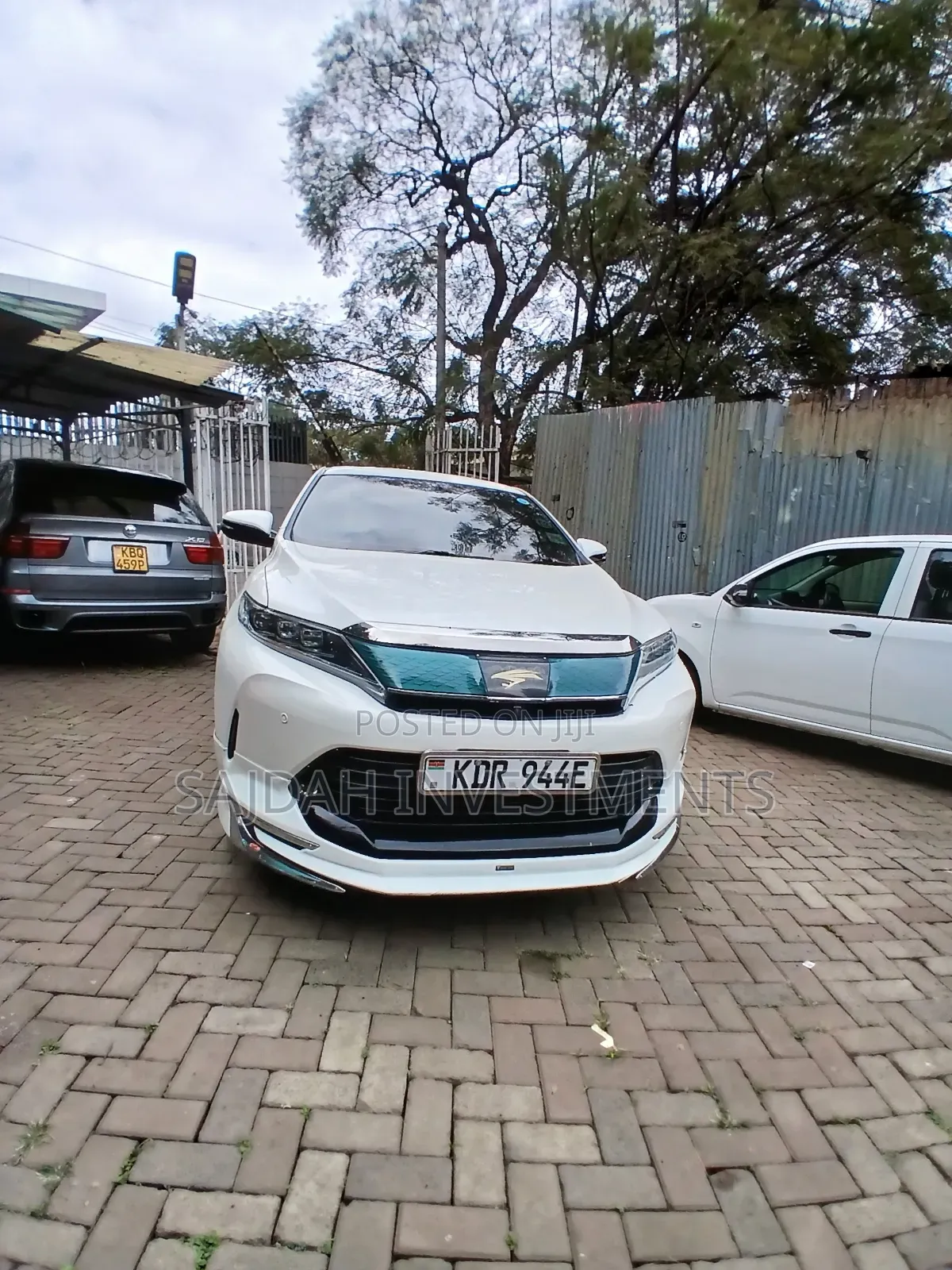 Toyota Harrier 2017 White
