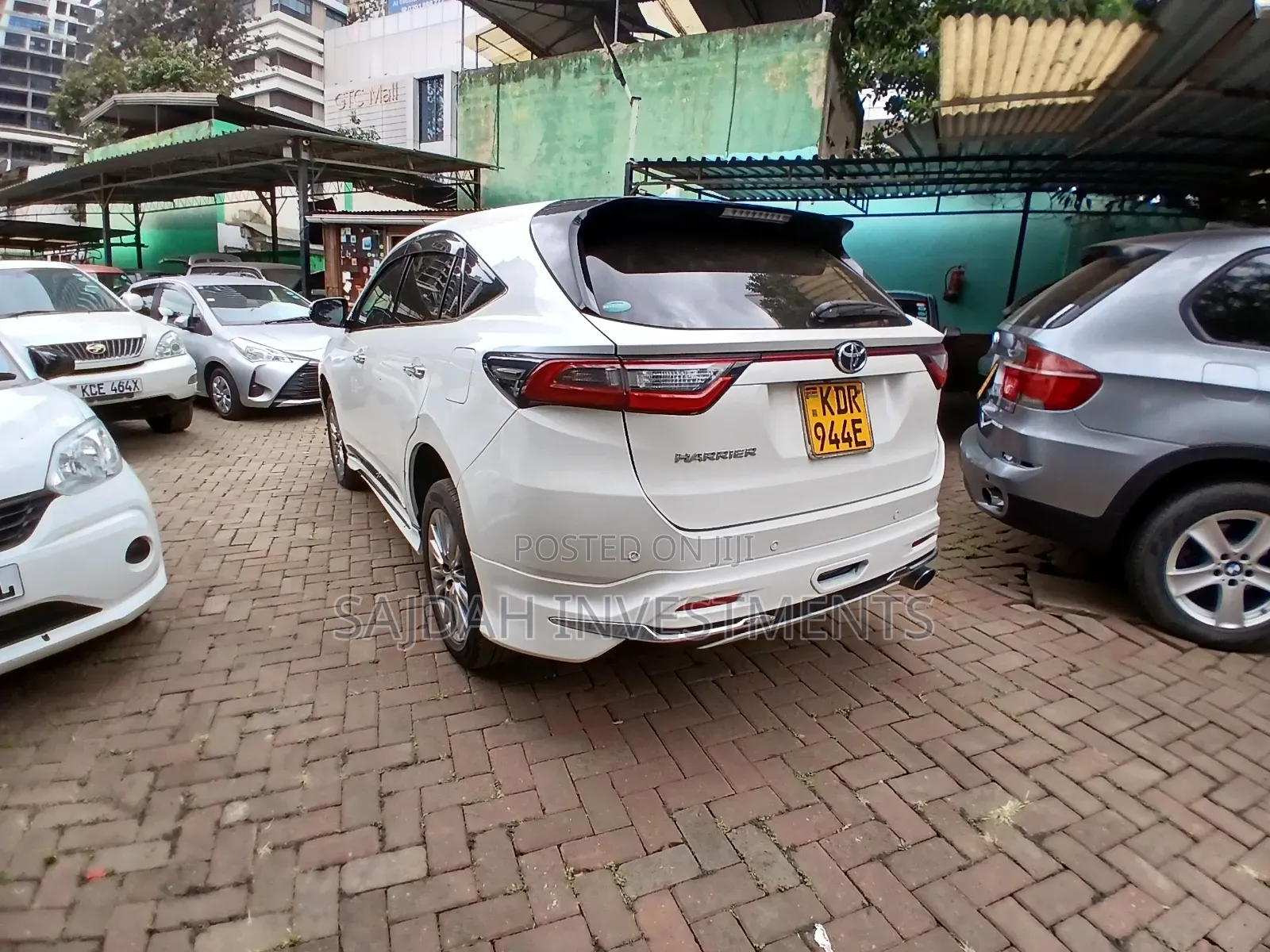 Toyota Harrier 2017 White