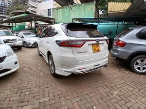 Toyota Harrier 2017 White