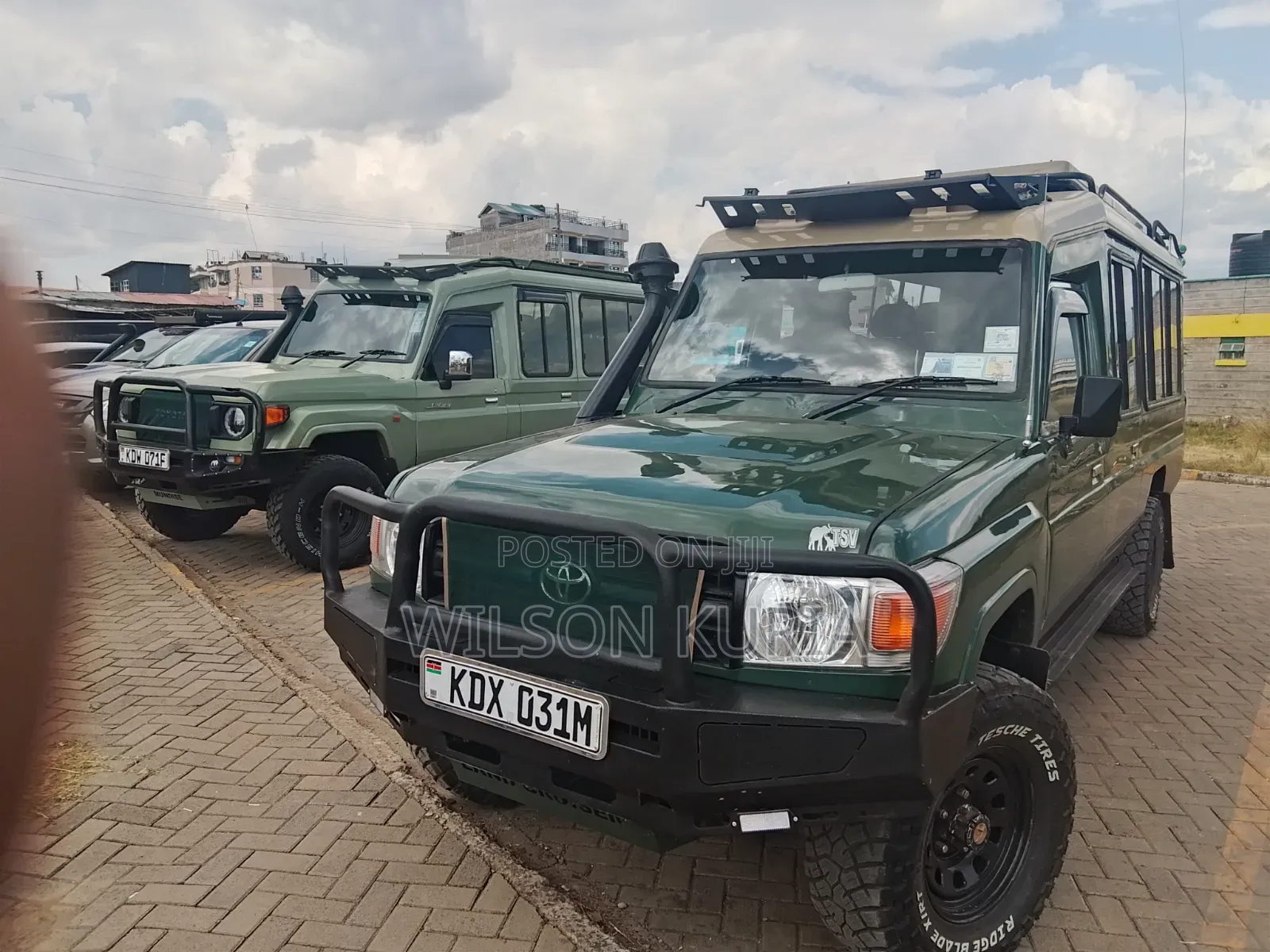 Tours and Travel , Car Hire for Safaris