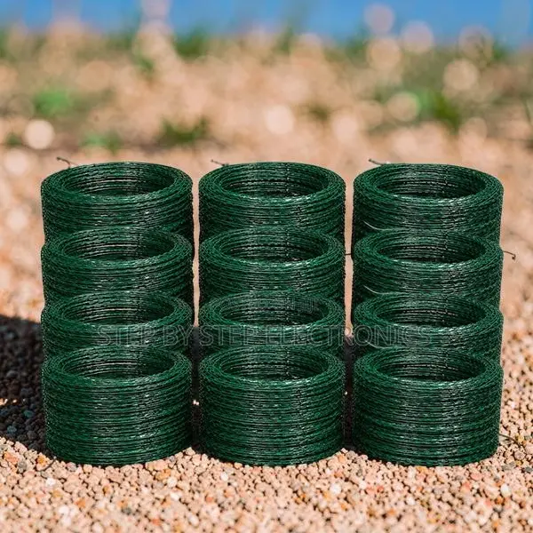 High Strength 100mm,200mm, 450mm 6m /8m/10m Length Barbed Razor Wire