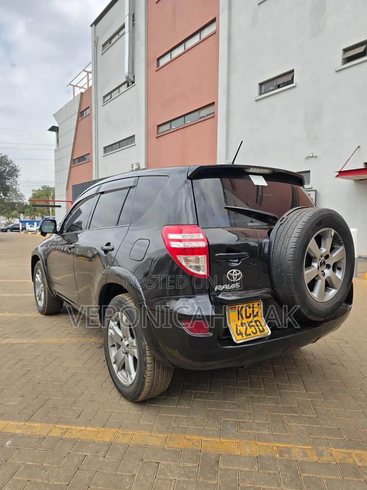 Toyota RAV4 2010 Black