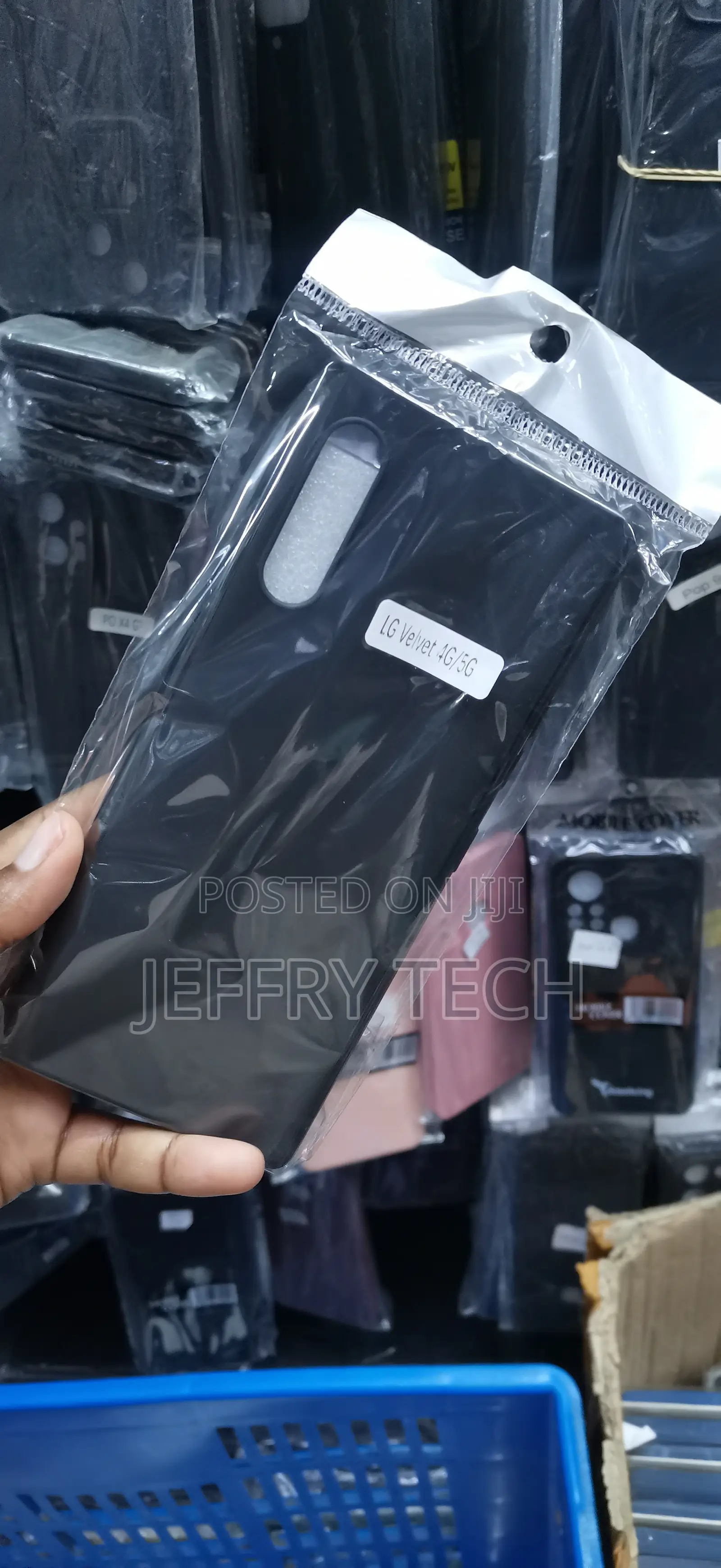 "LG Velvet 4g/5g TPU Protective Phone Case -Black
