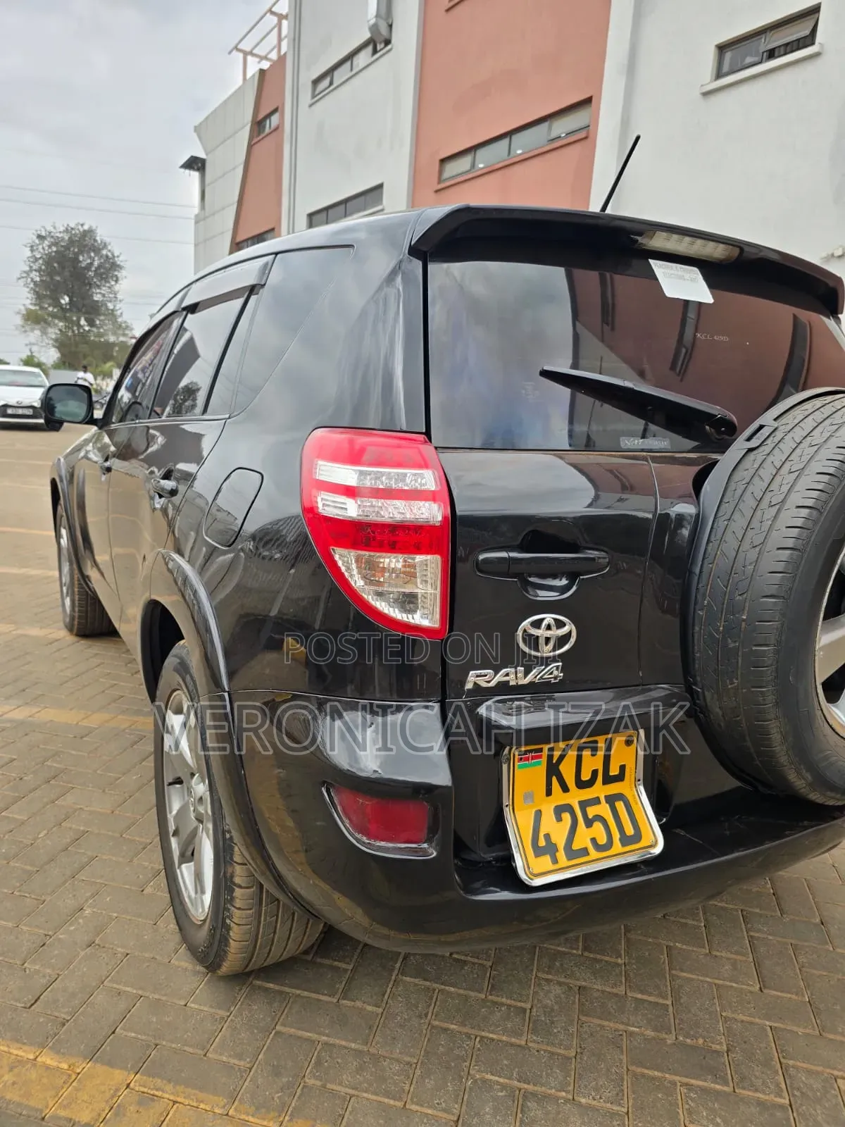 Toyota RAV4 2010 Black
