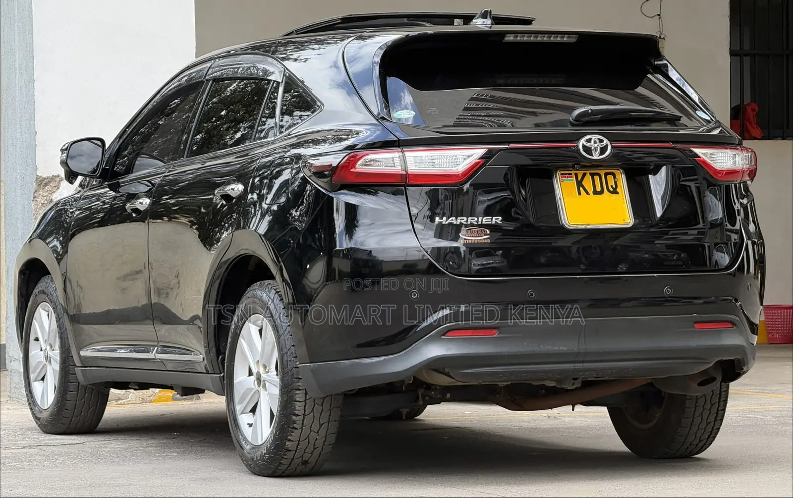 Toyota Harrier 2.0 2018 Black