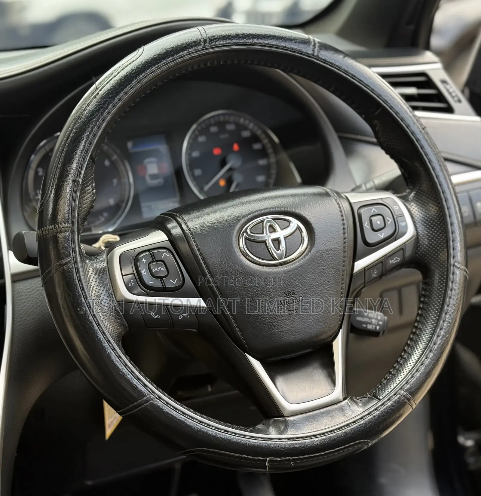 Toyota Harrier 2.0 2018 Black