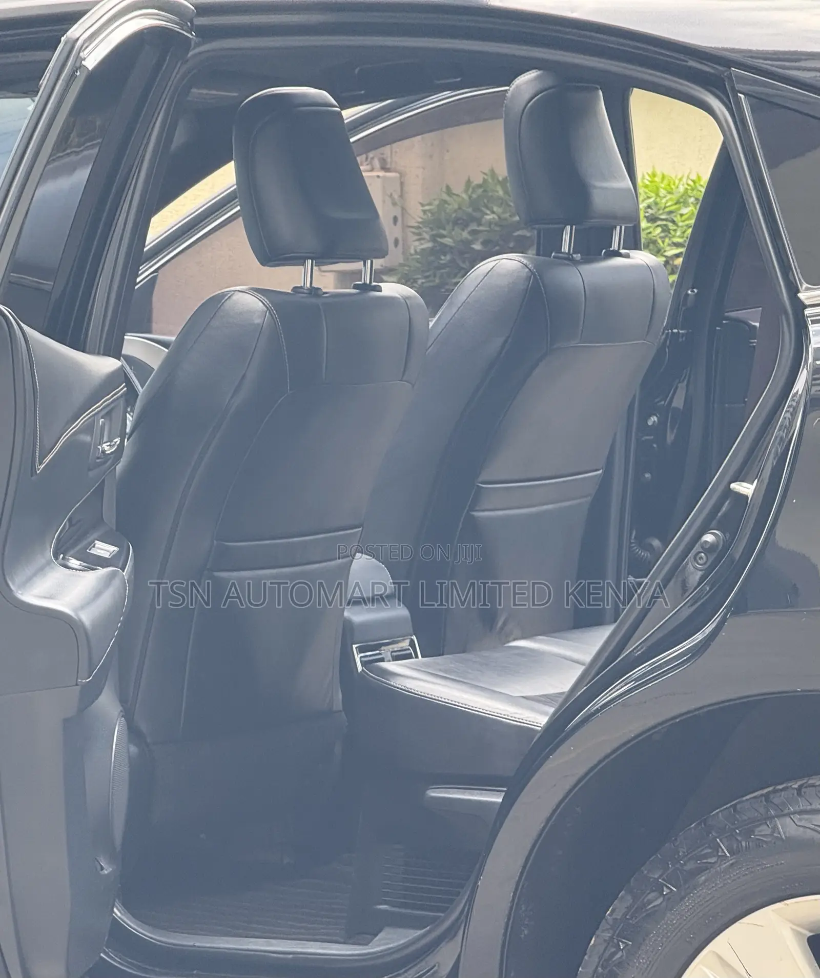 Toyota Harrier 2.0 2018 Black