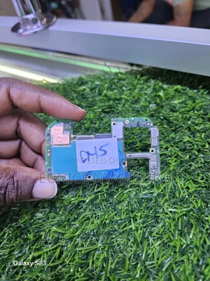New Tecno Camon 50 256 GB Green