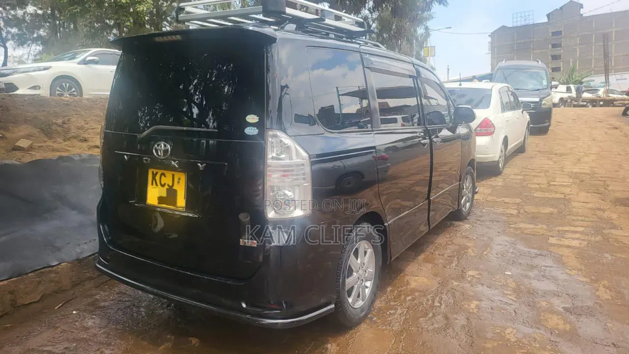 Toyota Voxy X 2WD 8-Seater 2020 Black