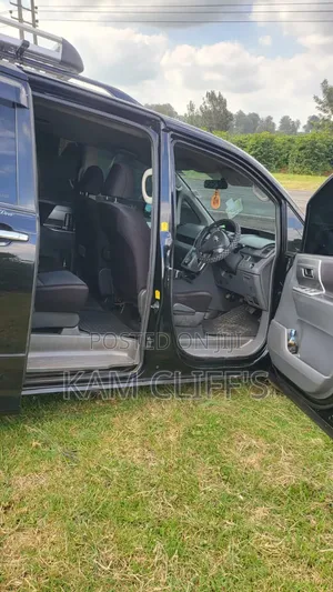 Toyota Voxy X 2WD 8-Seater 2020 Black