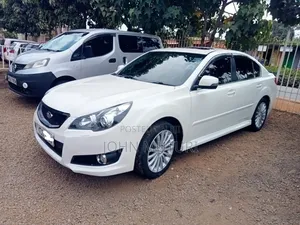 Subaru Legacy 2011 White