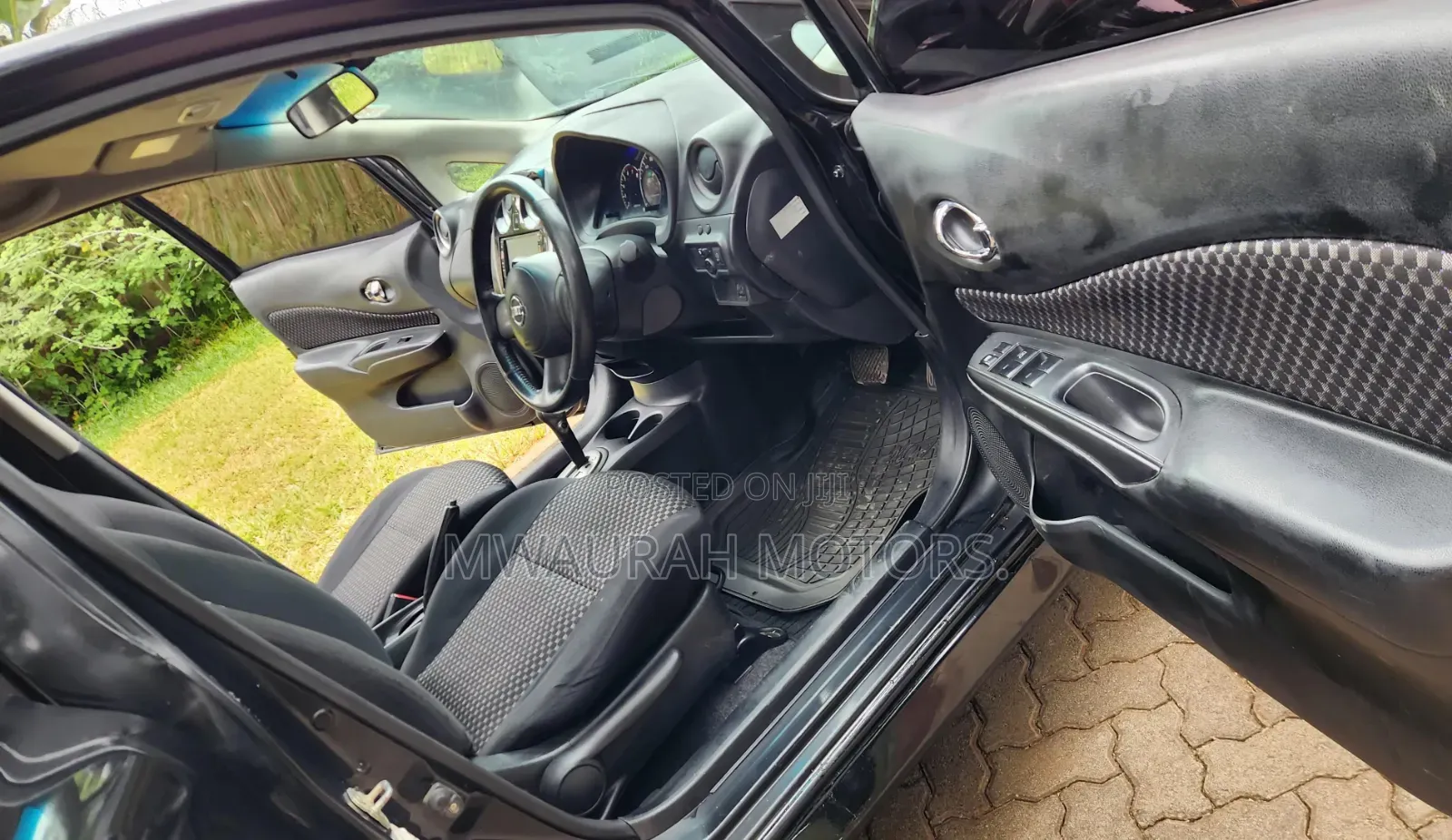 Nissan Note 2013 Black