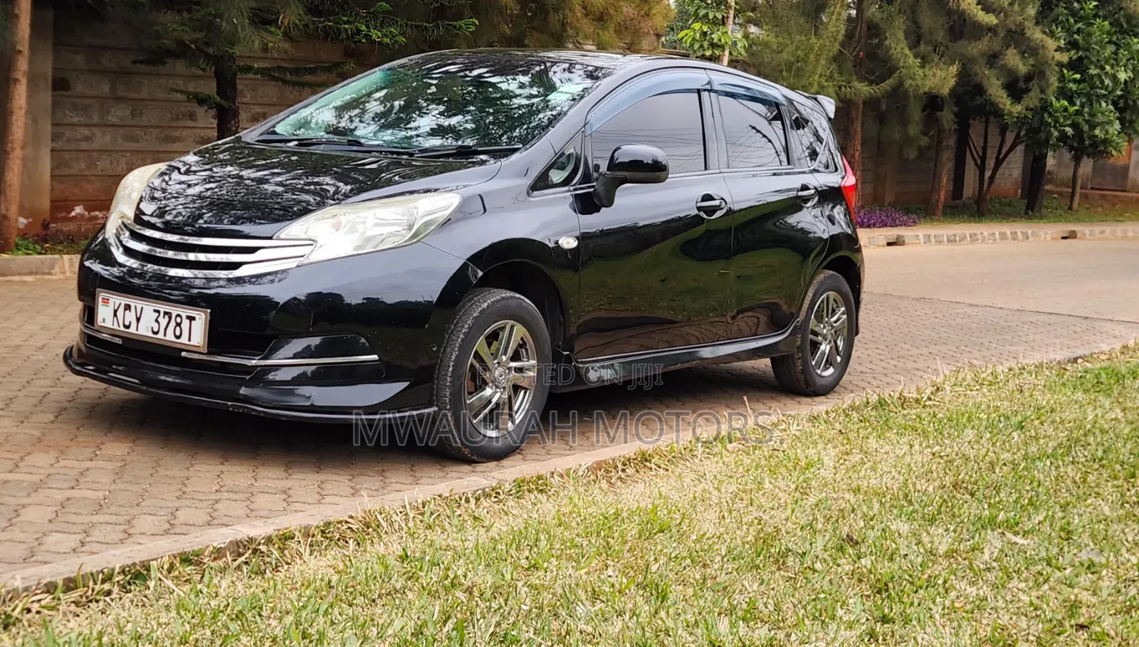 Nissan Note 2013 Black
