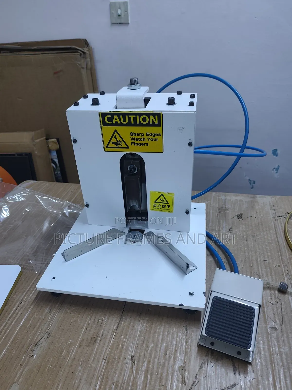 Photo Mount Boards Round Corner Cutting