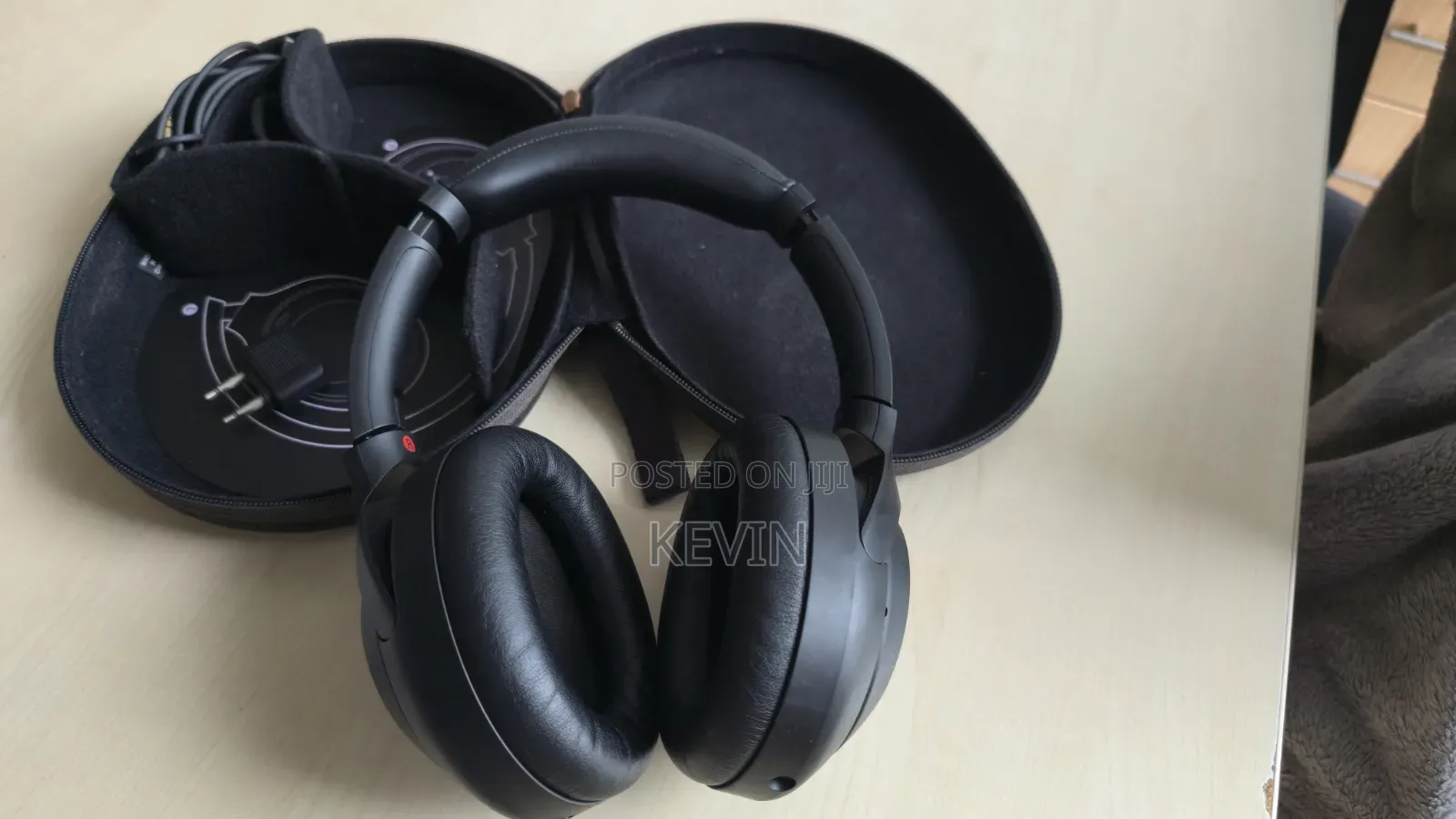 Sony WH-1000XM4 Head Phones
