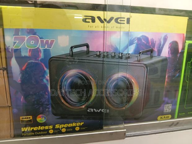 The Awei KA18 70W Wireless RGB Outdoor Bluetooth Speaker. - thumbnail 3